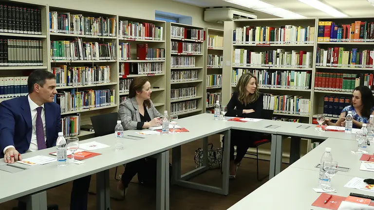 Brasil-Sanchez con cientificos