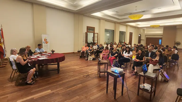 Fed. CyL Argentina-Presentacion revista 1