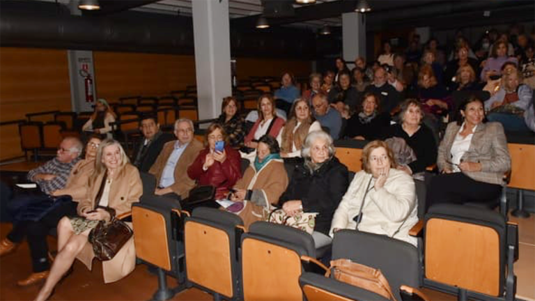 Delegada. Proyección 12 no camiño