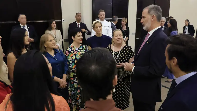 Rey-Colectividad en Panama 6