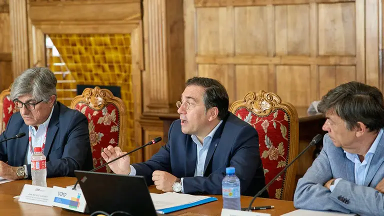 Albares-Curso en Santander