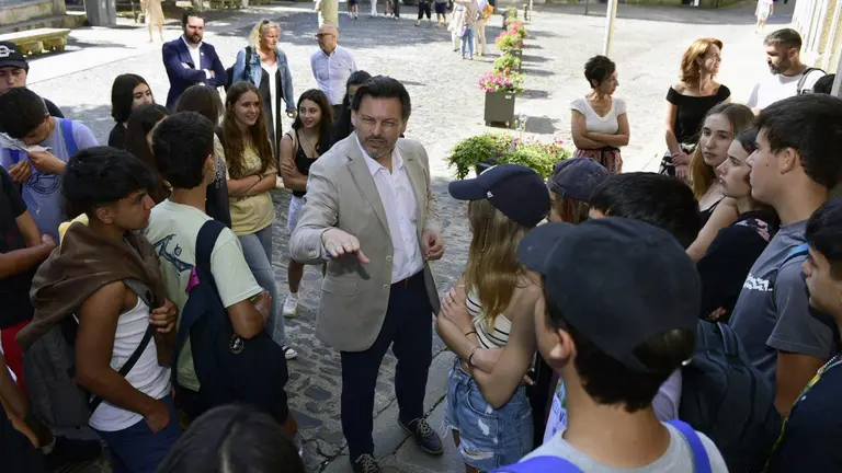 Miranda-Conecta con galicia 1