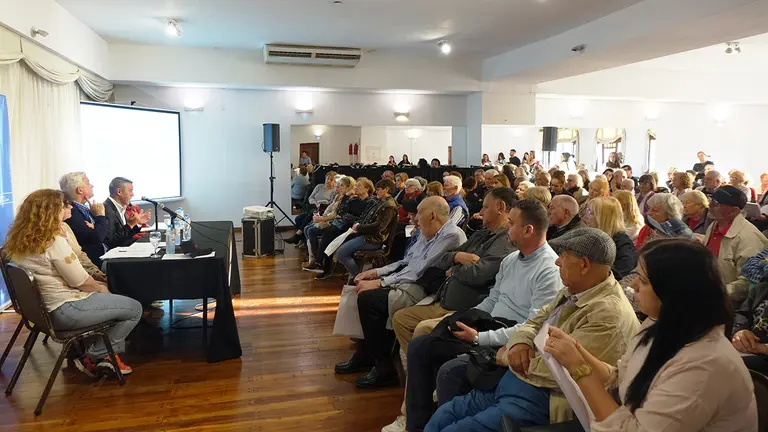 Reencontros-Reunion informativa 3