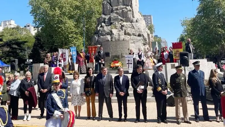 López Dobarro. Día Hispanidad en Mar del Plata