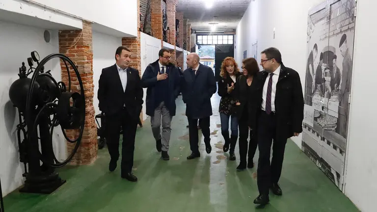 Barbon-acto Asturias exterior 2