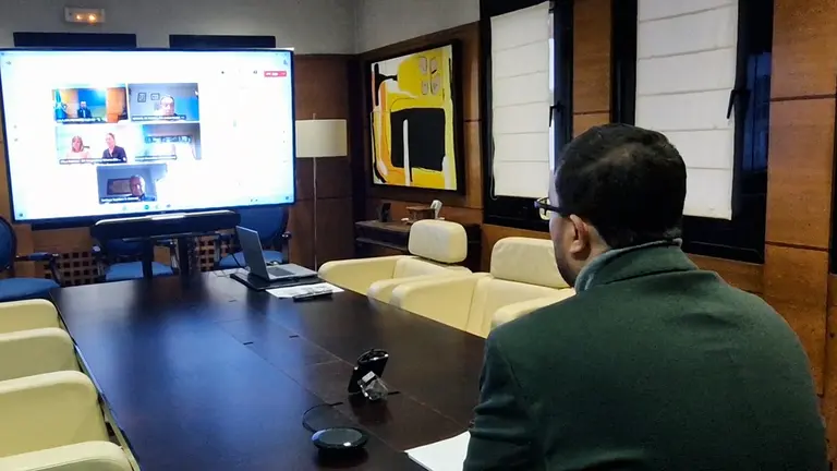 Barbon-videoconferencia centros Valencia 1