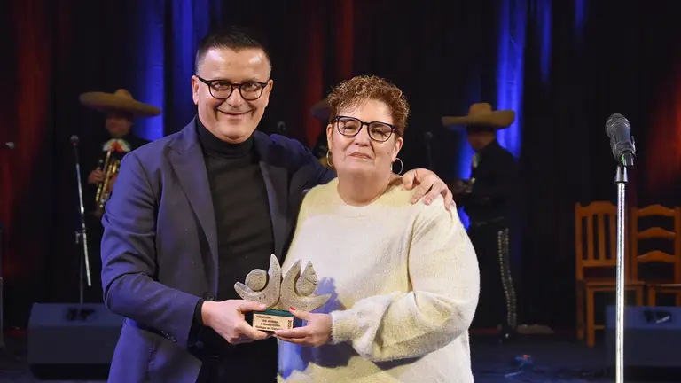 José González. Premios Rebulir 1