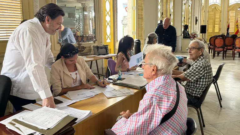 Miranda supervisa ayudas 4