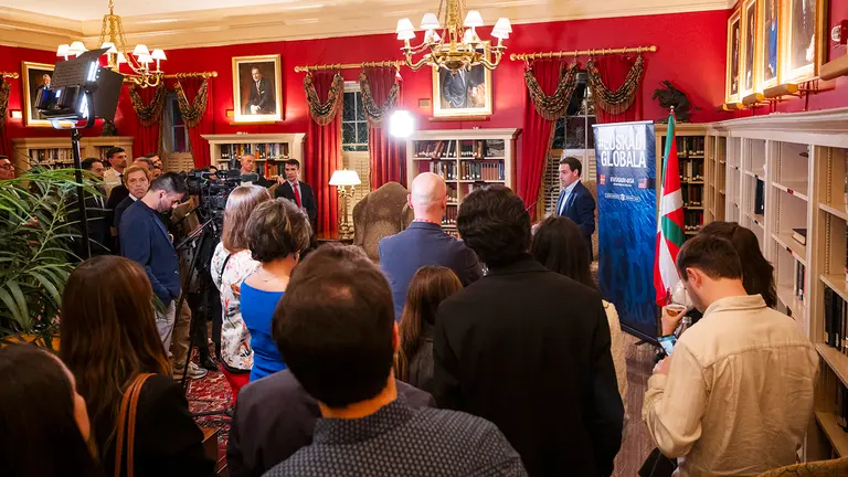 comunidad_Vasca_washington_11-03-2025_JonUsual-30