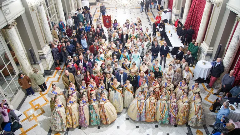 Cevex en Ayuntamiento y Virgen 2
