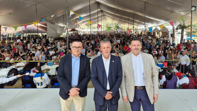 González y Miranda en la Jira del Centro Gallego de Mexico 1