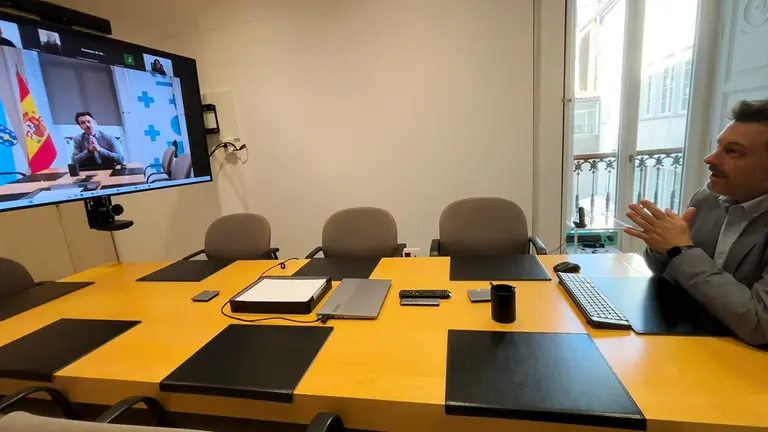 Miranda-Videoconferencia Merlo