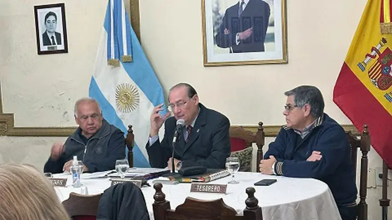 zarate_asamblea_10_5_25