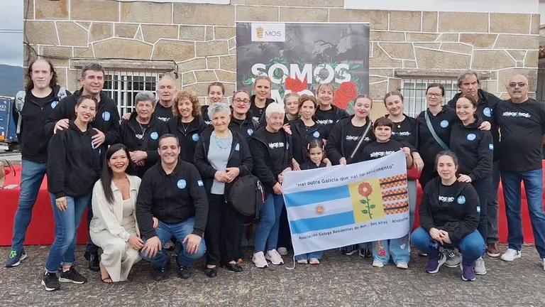 Residentes Mos-Festa Rosa 1