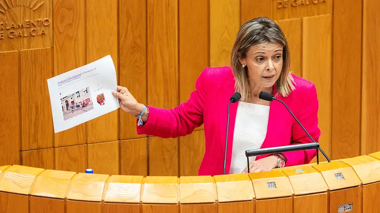 Noelia Perez no Pleno 01