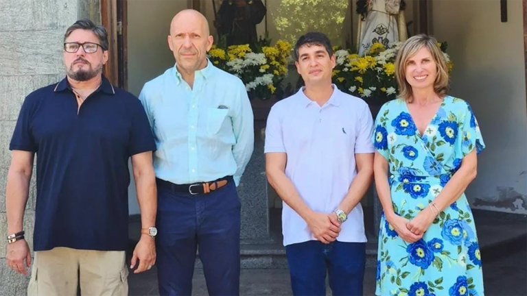 Salvador Bahia-Francisco Javier (presidente Caballeros) Ignacio Perez (Cônsul) Fabricio Perez (Presidente do TEA) e Nava Castro