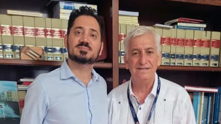 Art.Alvelo-Consul General Adjunto Iban Prieto Valle y Alvelo