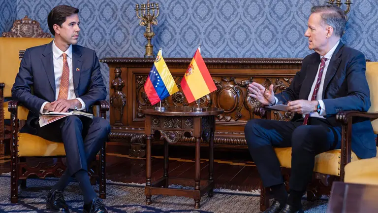 Venezuela-Embajador y viceministro 1