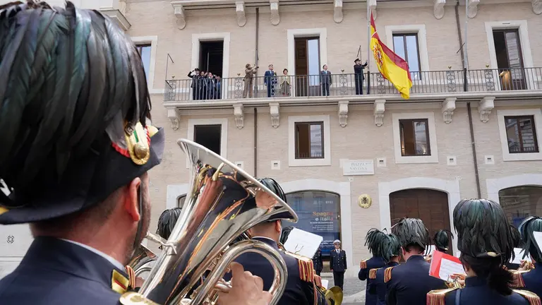Albares-Embajada en Italia 1