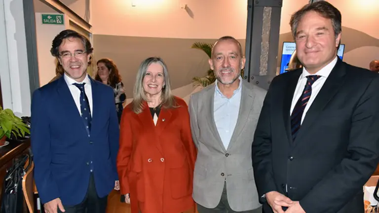 Uru.javier-elvira-jorge-pedro