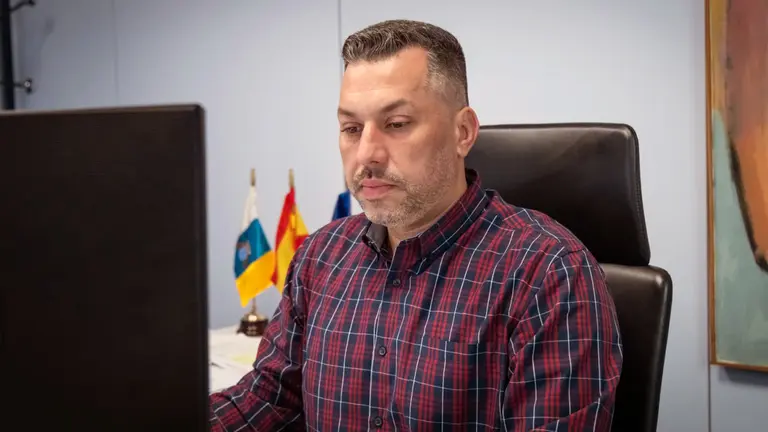 Tellez-consulta en La Guaira