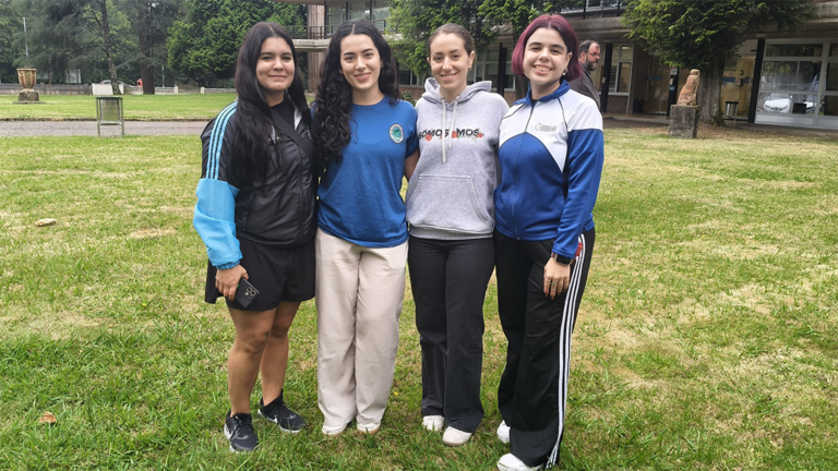 Camila, Victoria Inés, María Victoria y Leila