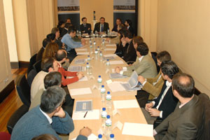 Una de las reuniones celebrada en el encuentro de profesionales asturianos del año pasado. / FPA Una de las reuniones celebrada en el encuentro de profesionales asturianos del año pasado. / FPA