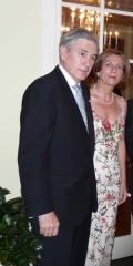 De Lario, junto a su esposa. De Lario, junto a su esposa.