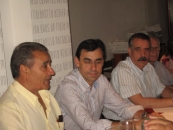 Pedro Bello, Fernando Martínez Maíllo, y José Luis Bermúdez. Pedro Bello, Fernando Martínez Maíllo, y José Luis Bermúdez.