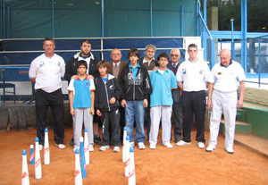 Integrantes de los equipos de bolos finalistas que disputaron el torneo aniversario. Integrantes de los equipos de bolos finalistas que disputaron el torneo aniversario.