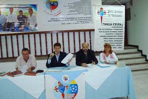 La directiva durante la asamblea. La directiva durante la asamblea.