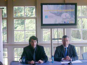 Fernández Mato inauguró la jornada. Fernández Mato inauguró la jornada.