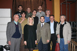 Integrantes de ‘Fía na Roca’, con dirigentes gallegos y Carlos Cortón. Integrantes de ‘Fía na Roca’, con dirigentes gallegos y Carlos Cortón.