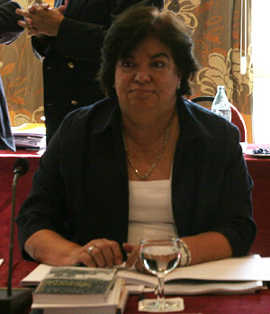 Guillermina Hernández, durante el último pleno de la emigración. Guillermina Hernández, durante el último pleno de la emigración.