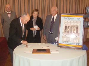José Caso Vigil fue reelegido como presidente del Centro Asturiano-Casa de Asturias de Uruguay. José Caso Vigil fue reelegido como presidente del Centro Asturiano-Casa de Asturias de Uruguay.
