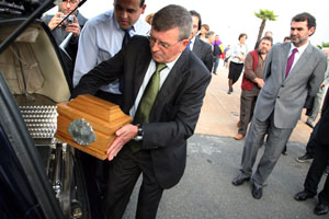 El sobrino de Suárez Picallo durante el traslado.