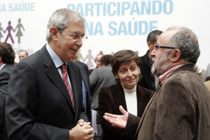 Emilio Pérez Touriño y María José Rubio, en la presentación del sistema ‘Queres’. Emilio Pérez Touriño y María José Rubio, en la presentación del sistema ‘Queres’.