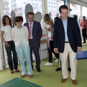 Rubio, en la carpa ‘Pasea a túa saúde’. Rubio, en la carpa ‘Pasea a túa saúde’.
