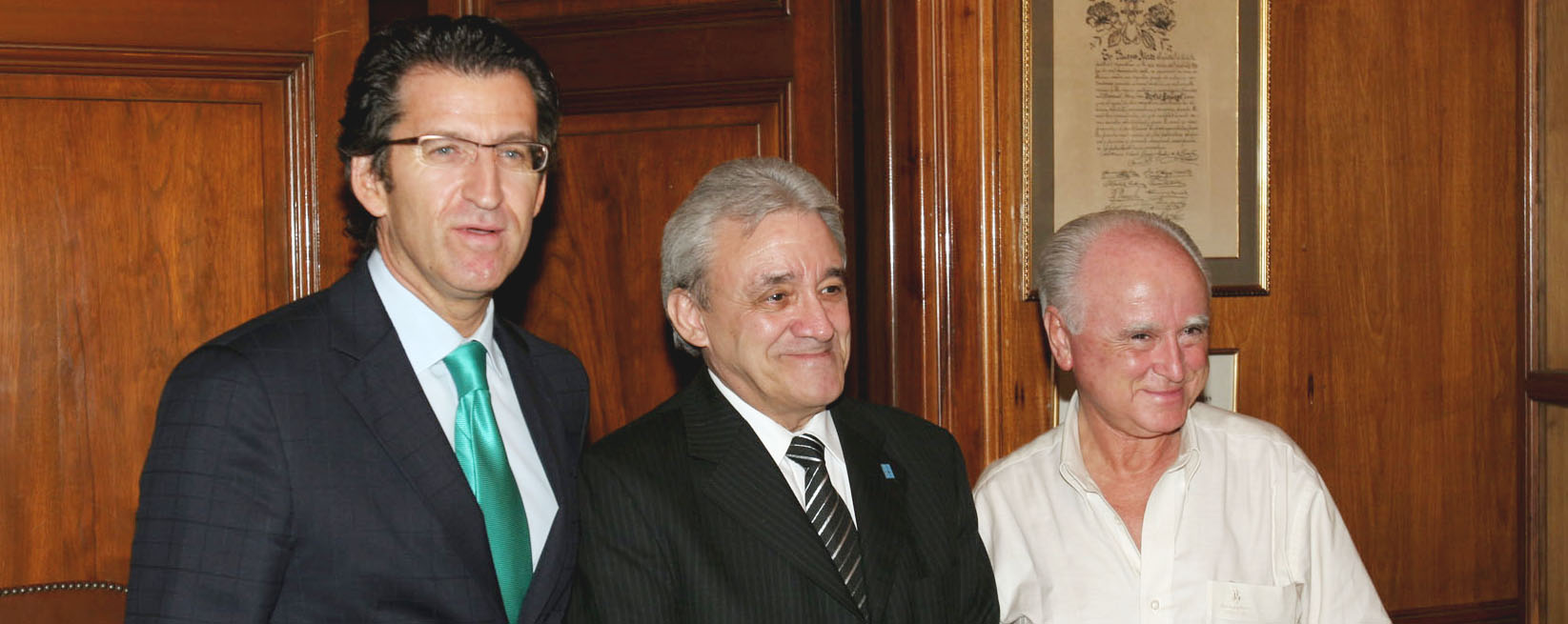 Núñez Feijóo, Julio Martínez y Castelo Bragaña.