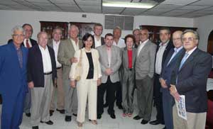 Rueda, Ruiz Rivas y parte de la Ejecutiva del PP en Venezuela. Rueda, Ruiz Rivas y parte de la Ejecutiva del PP en Venezuela.