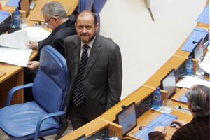 Ricardo Varela, durante el último Pleno del año. Ricardo Varela, durante el último Pleno del año.