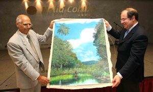 Sergio Rabanillo y Juan Vicente Herrera, durante la visita del presidente a Cuba. Sergio Rabanillo y Juan Vicente Herrera, durante la visita del presidente a Cuba.