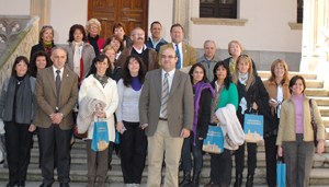 El vicepresidente de la Diputación de Salamanca –en primer término–, junto a los expedicionarios. El vicepresidente de la Diputación de Salamanca –en primer término–, junto a los expedicionarios.