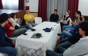 Un momento de la reunión de los jóvenes en São Paulo. Un momento de la reunión de los jóvenes en São Paulo.
