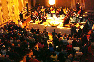 Numeroso público asistió al concierto del Centro Madrileño de Rosario. Numeroso público asistió al concierto del Centro Madrileño de Rosario.