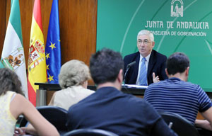  José Antonio Gómez Periñán, durante la presentación del Encuentro.