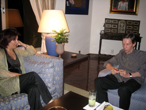  Pilar Pin y el embajador en Brasil, Carlos Alonso Zaldívar, en su encuentro.