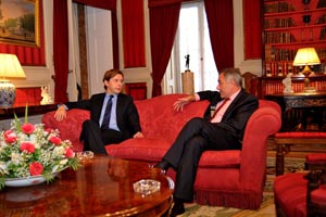 Jesús Gamallo y Alberto Navarro, durante su reunión. Jesús Gamallo y Alberto Navarro, durante su reunión.