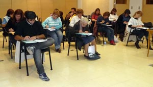 Los alumnos realizaron las pruebas en el Centro Galicia de Buenos Aires. Los alumnos realizaron las pruebas en el Centro Galicia de Buenos Aires.