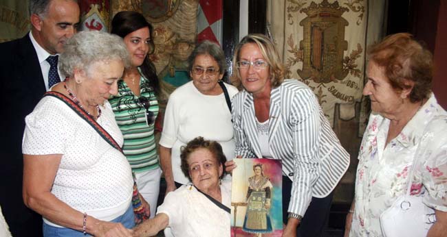 Un momento del encuentro de Jimenez con los emigrantes en Cuba.